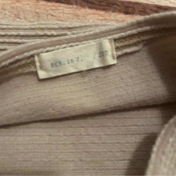 REB in J. 220 Ribbed Turtleneck Top Size Medium - Picture 3 of 6